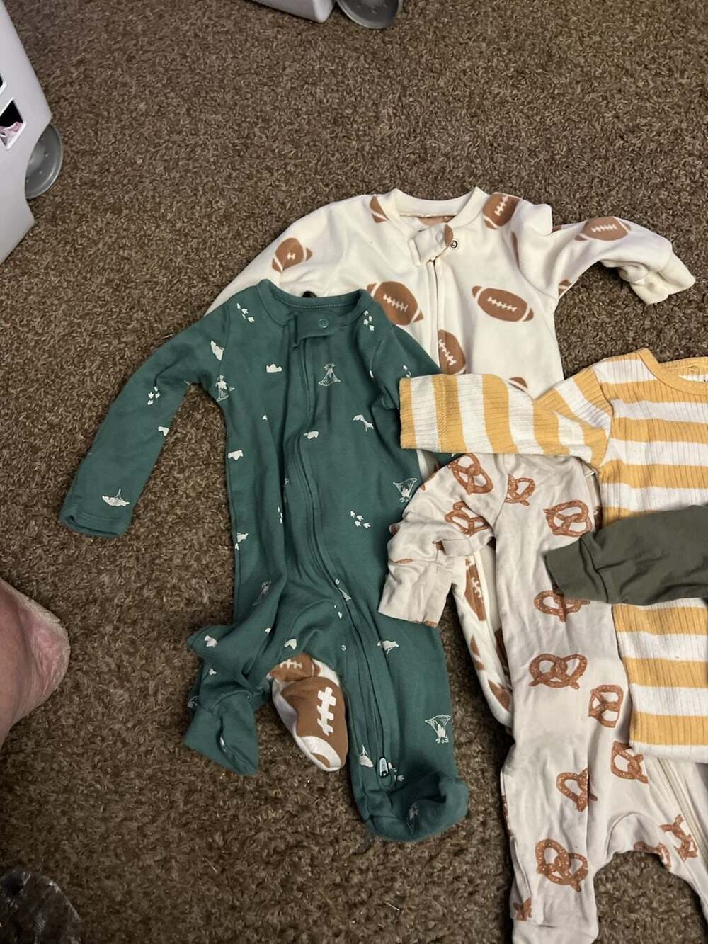 0-3 months Baby Footed and Sleepers